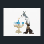 Postal De Festividades cartão do chanukah (Hanukkah)<br><div class="desc">schnauzer s do cartão do chanukah (Hanukkah) que ilumina o menorah</div>