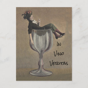 Postal Em veritas do vino - no vinho, cartão bonito do
