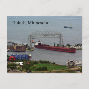 Postal James R. Barker entrando no cartão de posto Duluth
