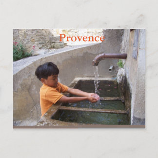 Postal Menino no cartão de Provence