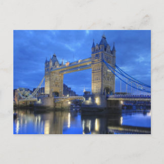 Postal Ponte de Londres no cartão da noite