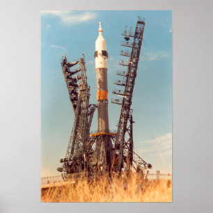 Póster A instalação da nave espacial de Soyuz em Baikon
