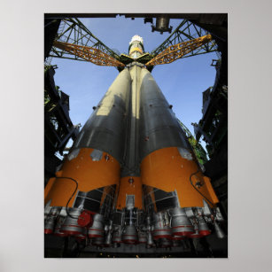 Póster A nave espacial Soyuz TMA-13 2