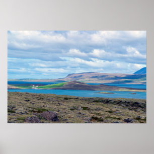 Poster A paisagem da manhã da Islândia com fazendas em um