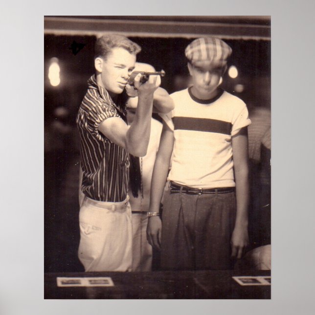 Póster acertar o alvo e ganhar uma boneca kewpie (Frente)