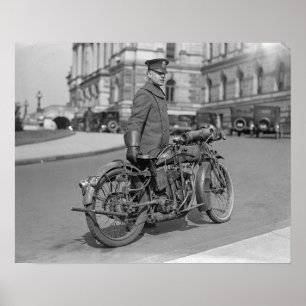 Poster Agente da polícia da motocicleta, 1924. Foto do
