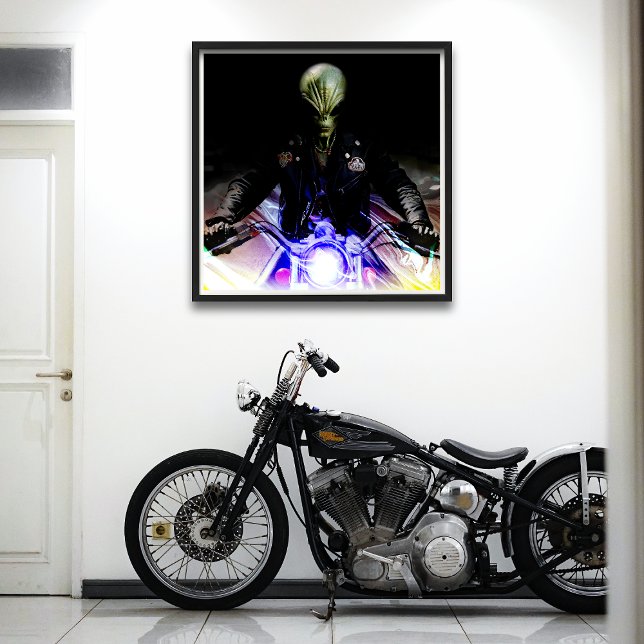 Poster Alienígena Biker (Criador carregado)