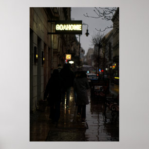 Poster Andando Em Uma Noite De Chuva