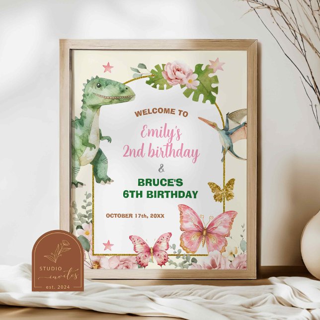 Poster Aniversário Conjunto de Borboleta e Dinossauros (Criador carregado)