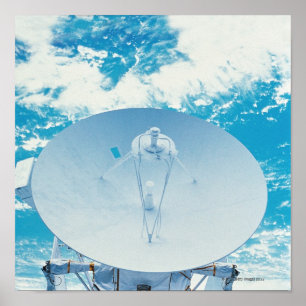 Poster Antena no espaço