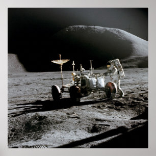 Póster Apollo 15 Astronaut & Lunar Roving Vehicle