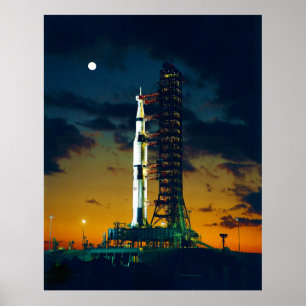 Póster Apollo 4 Saturn V na almofada um complexo 39 do