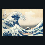 POSTER ART - KATSUSHIKA HOKUSAI<br><div class="desc">Este design retrata outra famosa obra-prima,  desta vez um impressão feito pelo artista e cineasta japonês Katsushika Hokusai [31 de outubro de 1760 - 10 de maio de 1849] intitulado "A onda do Excelente em Kanagawa" [1830-1832]. Da nossa série ART... </div>