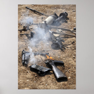 Póster As partes das armas inimigas apresentam para