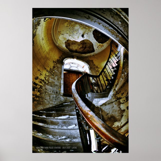 Poster Ascender, Estação Policial do Parque Highland - 2  (Frente)