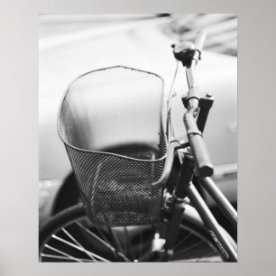 Póster Ásia, Japão, Tóquio. Cesta de bicicleta na Ginz