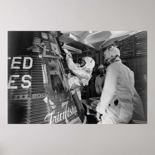 Poster Astronauta inserido na Amizade 7 (Frente)