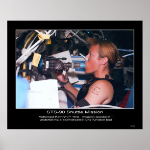 Póster Astronauta Kathryn P. Aluguer em STS-90