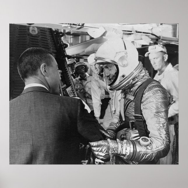 Póster Astronauta se preparando para inserção na Liberdad (Frente)