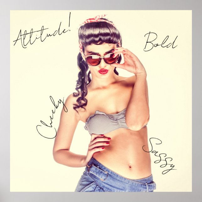 Poster Atitude! Modelo retrô em shorts e biquíni. (Frente)