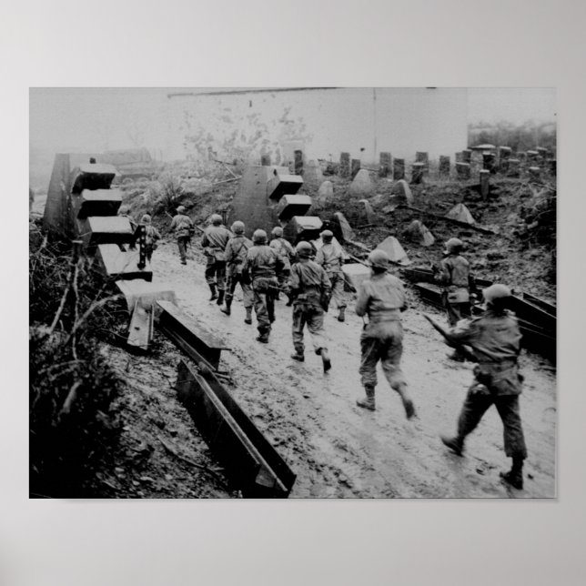 Póster Através da Linha Siegfried (Frente)