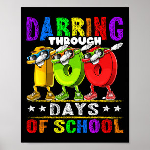 Poster Através De 100 Dias De Escola 100 Crianças Do 100º
