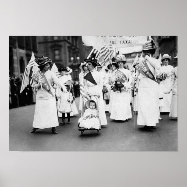 Poster Baby Suffragette Na Parada Dos Direitos Da Mulher (Frente)
