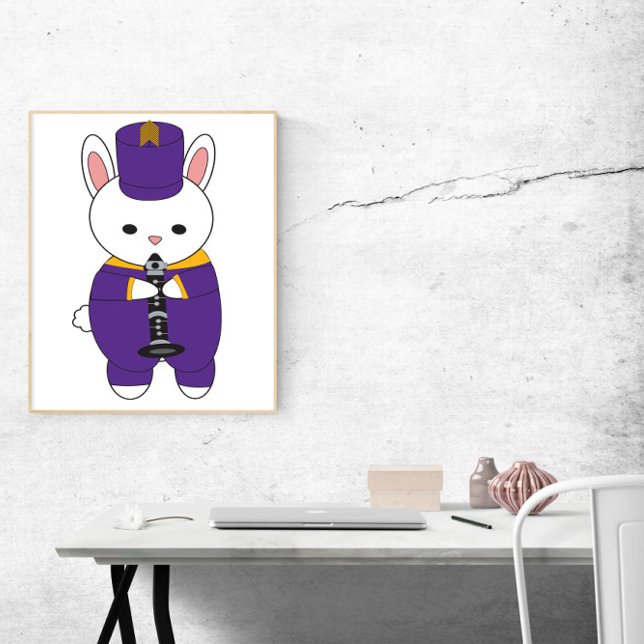 Poster Banda Marcha Clarinet Puro Amarelo (A poster featuring a rabbit playing the clarinet in a purple & yellow marching band uniform.)