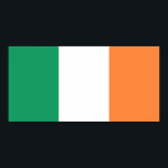 Poster Bandeira Nacional da Irlanda, Emerald Isle Celtic<br><div class="desc">A bandeira nacional da Irlanda Emerald Isle, um tricolor de verde, branco e laranja, pretende simbolizar a inclusão e a aspiração à unidade entre as pessoas gaélicas celtas de diferentes tradições nesta ilha. A Irlanda é conhecida pelas suas vastas extensões de campos verdes e exuberantes. Na verdade, seu apelido é...</div>