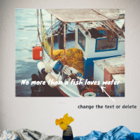 Barco de Pesca na margem do Mediterrâneo