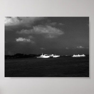 Poster Barcos de viajantes na baía de Hong Kong na China 
