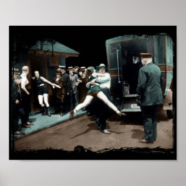 Póster Bathing Suit prende EUA