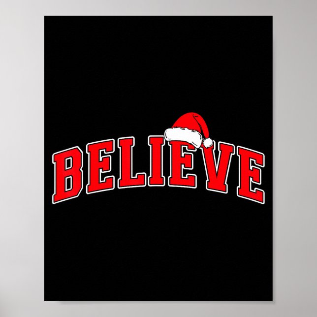 Poster Believe Christmas Varsity Text With Santa Hat Fami (Frente)