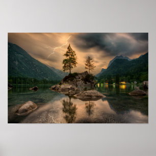 Poster Belo lago de montanha na fotografia da noite