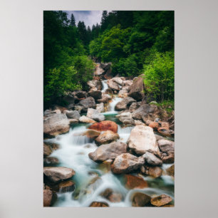 Poster Belo rio em cascata em primavera