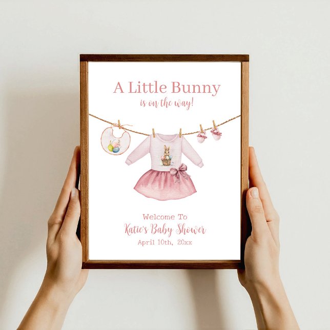 Poster Bem-vindo ao Chá de Bebê da Menina de Vestido Rosa (Criador carregado)
