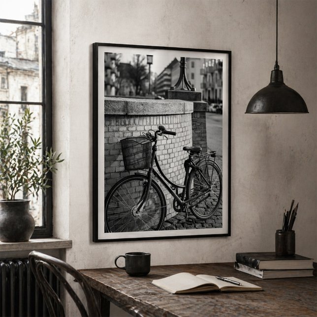 Poster Bicicleta Urbana com Cesto Contra Parede de Tijolo (Criador carregado)