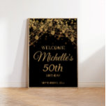 Poster Black Dourado String Lights Welcome 50th Birthday<br><div class="desc">Poster de 50 anos preto "Bem-vindo" com brilho dourado e luzes de cordas. Personalizado com o nome e a idade do convidado de honra. Este poster vem em vários tamanhos e pode ser personalizado para qualquer um de qualquer idade. Entre em contato comigo para obter assistência com suas personalizações ou...</div>