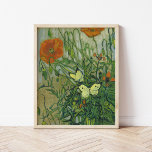Poster Borboletas e papagaias | Vincent van Gogh<br><div class="desc">Borboletas e papagaios (1890) de Vincent van Gogh é uma celebração vibrante da natureza, com borboletas delicadas a voar em torno de papoilas vermelhas vívidas. A trabalho de arte é cheia de pinceladas dinâmicas e cores ricas e contrastantes que dão vida à cena. A habilidade de Van Gogh de capturar...</div>