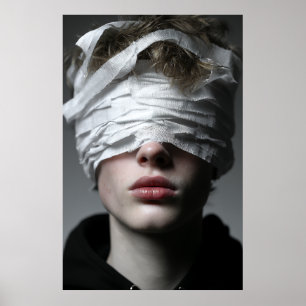 Poster Brilho Dourado Melanina Feroz Close-Up