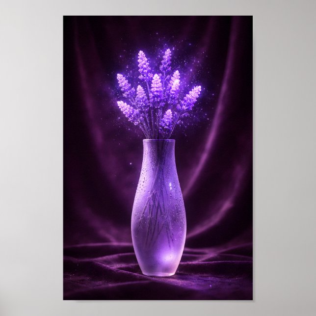 Poster Buquê de Lavanda Reluzente em Vaso de Vidro Roxo (Frente)
