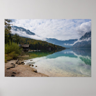 Poster Cabine ao lado do lago Bohinj em Slovenia