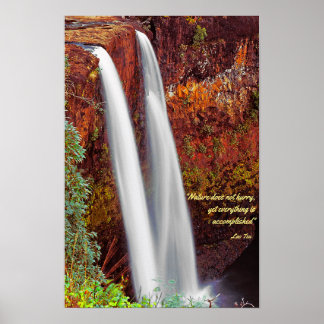 Poster Cachoeira Havaiana Com Citação de Lao Tzu