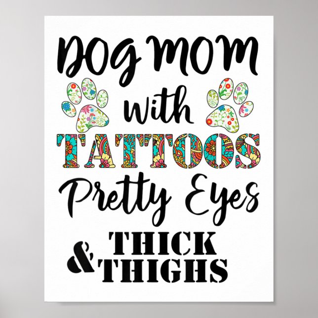 Poster Cachorro Mãe Com Tatuagens Olhos Bonito Espessos E (Frente)