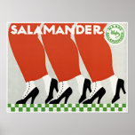 Poster Calçados Salamander Vintage Retro Art Deco<br><div class="desc">Impressão de alta qualidade de um belo Poster de Publicidade em Deco de Arte por Ernst Deutsch-Dryden, um desenhista austríaco e artista comercial, datado de 1912, para uma marca chamada Salamander. Digitalmente retocado e aplicado neste item pelo rio. Esta peça de arte ficaria excelente quando emoldurada em casa, escritório, bar,...</div>