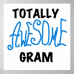 Poster Camiseta azul e presentes do grama totalmente impr