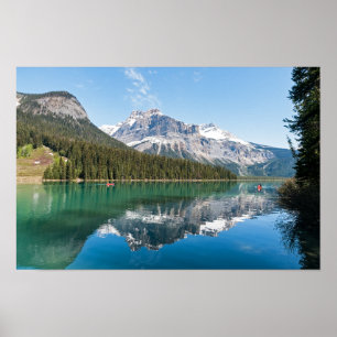 Poster Canoe no famoso Lago Emerald - Yoho NP, Canadá