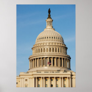 Póster Capitol Building shot ao anoitecer