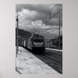 Poster Carga da Manhã Nublada: Cena da Ferrovia Italiana