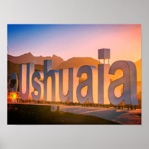 Poster Cartas de Ushuaia sobre a paisagem costeira